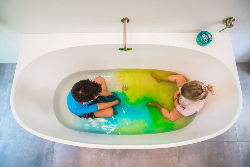 Crayola Color Bath Dropz, Crayola Color Bath drops for fun in the tub for  little ones. Safe, non-toxic and won't stain or dye skin or the tub.